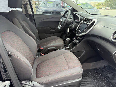 2017 Chevrolet Sonic LT Auto