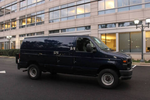2013 Ford E-Series E-350 SD