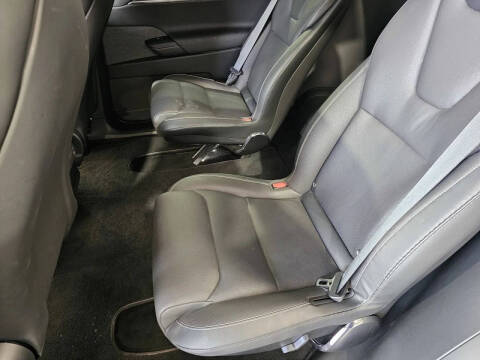 2025 Tesla Model X Plaid