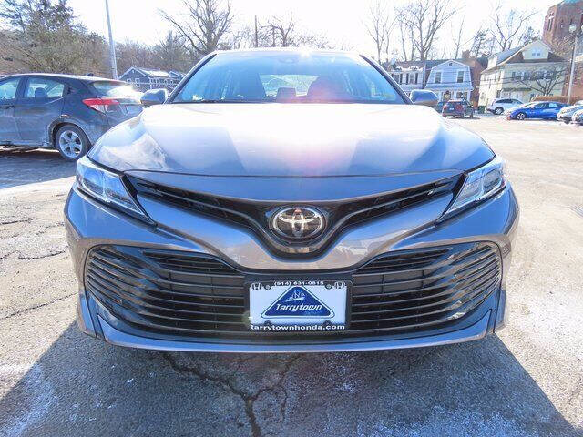 Used 2018 Toyota Camry LE with VIN 4T1B11HK2JU677820 for sale in New York, NY