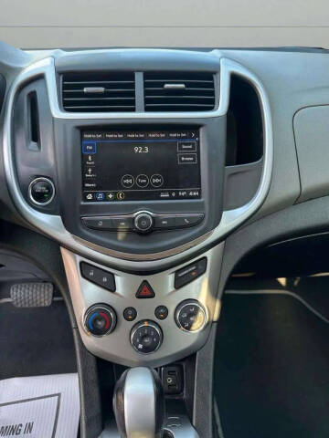 2019 Chevrolet Sonic LT Auto