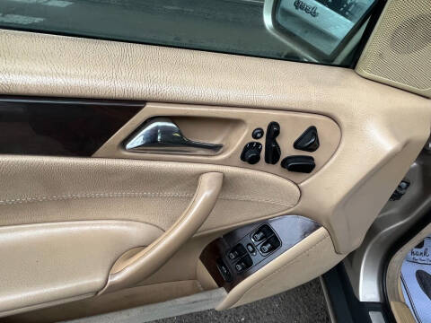 2001 Mercedes-Benz C-Class C 320