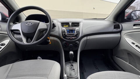 2015 Hyundai Accent GLS