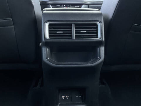 2025 Volkswagen Atlas Cross Sport SE 4Motion