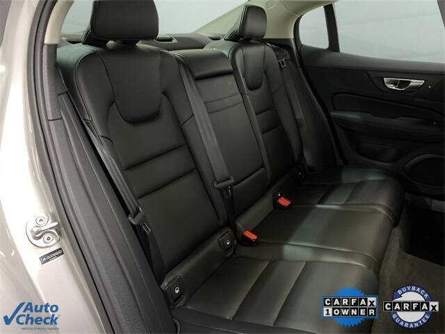 2025 Volvo S60 B5 Core