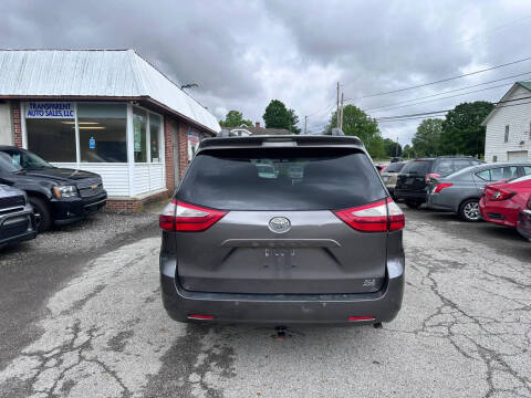 2017 Toyota Sienna