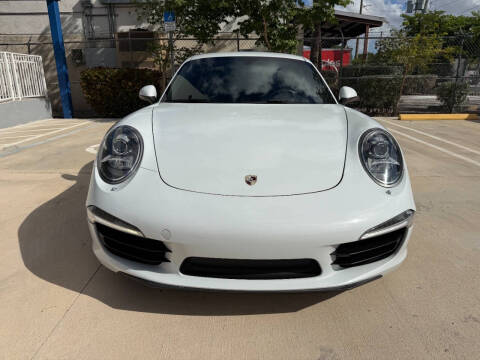 2015 Porsche 911 Carrera 4S