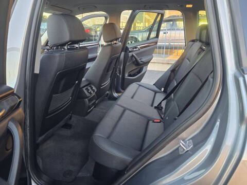 2017 BMW X3 sDrive28i