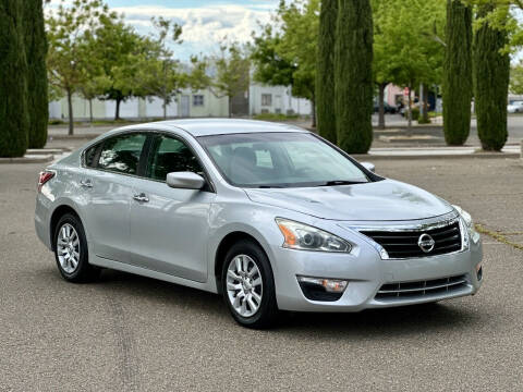 2014 Nissan Altima for sale at ENJOY AUTO SALES in Sacramento CA