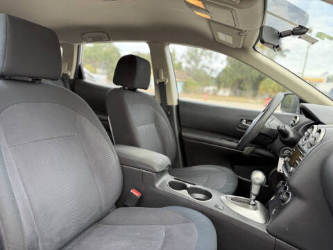 2014 Nissan Rogue Select S