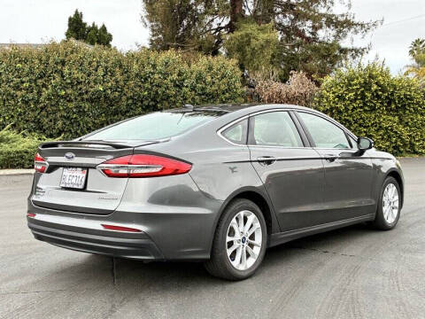 2019 Ford Fusion Energi Titanium