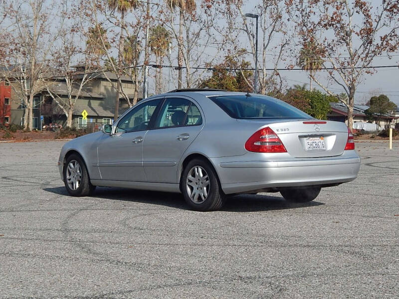 2004 Mercedes-Benz E-Class E 320