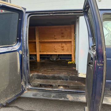 2011 Ford E-Series E-350 SD