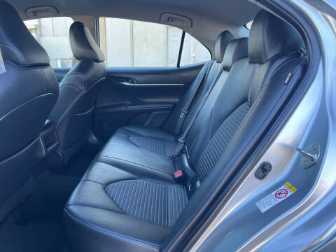 2018 Toyota Camry SE