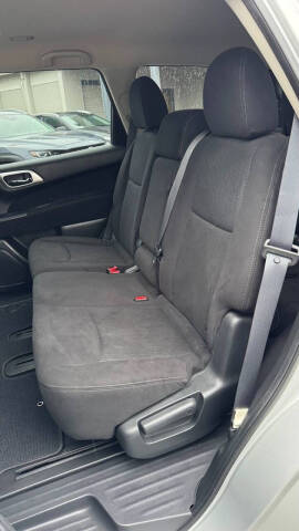 2013 Nissan Pathfinder SV