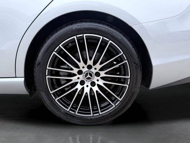 2022 Mercedes-Benz C-Class C 300