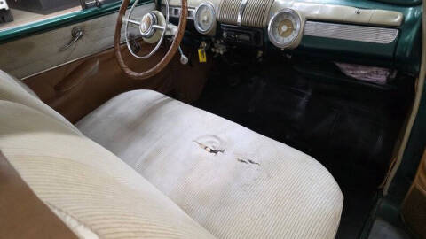 1948 Ford Super Deluxe