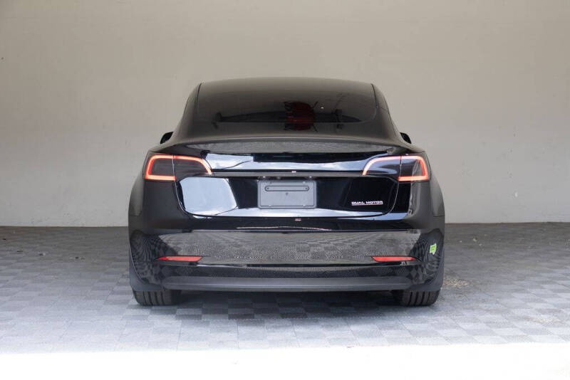 2023 Tesla Model 3 Performance