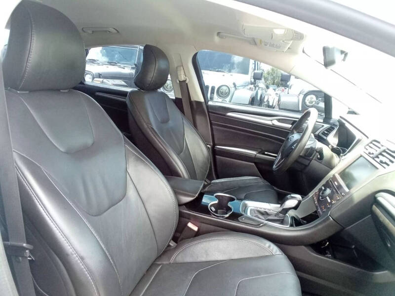 2016 Ford Fusion Titanium