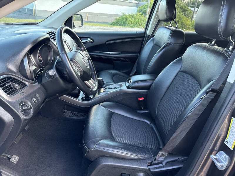 2018 Dodge Journey Crossroad