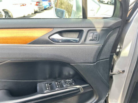 2017 Lincoln MKC Reserve