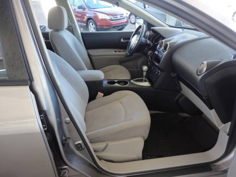 2011 Nissan Rogue S