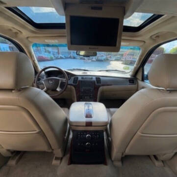 2011 Cadillac Escalade Premium