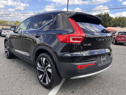2025 Volvo XC40 B5 Plus Bright Theme