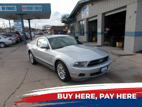 2012 Ford Mustang for sale at Barron's Auto Enterprise - Barron's Auto Gatesville in Gatesville TX