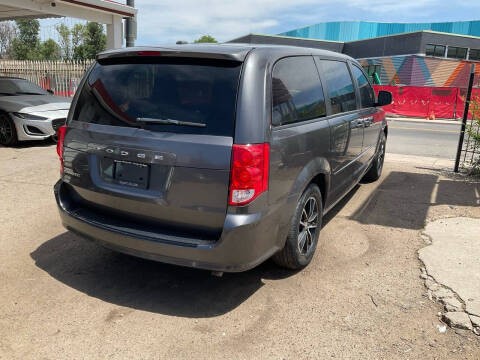 2017 Dodge Grand Caravan SE Plus
