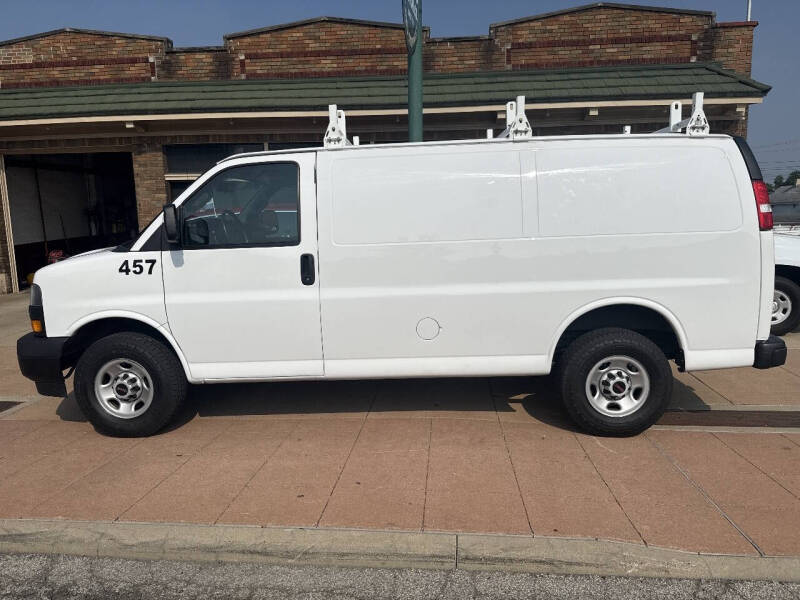 2023 GMC Savana 2500