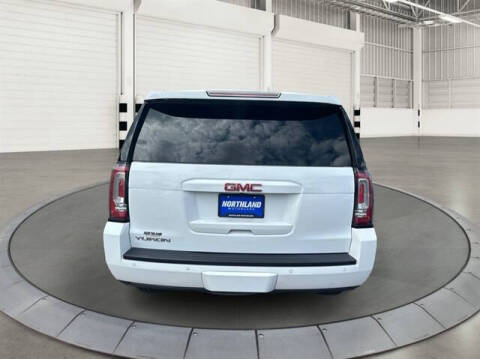 2017 GMC Yukon SLT