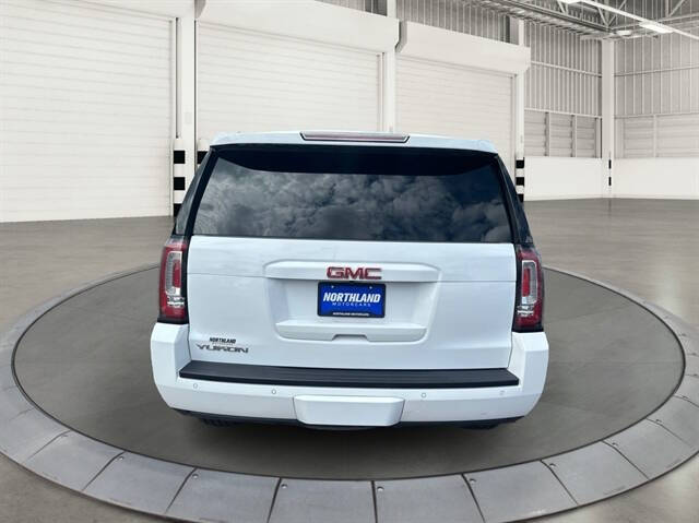 2017 GMC Yukon SLT
