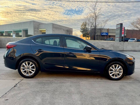 2017 Mazda MAZDA3 Sport