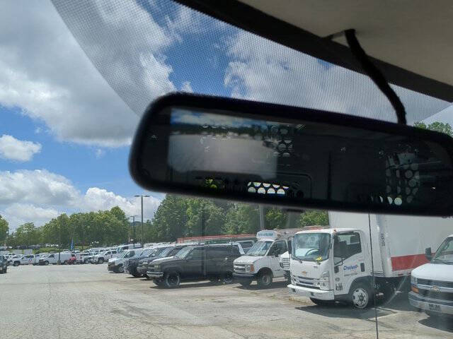 2025 Chevrolet Express 2500