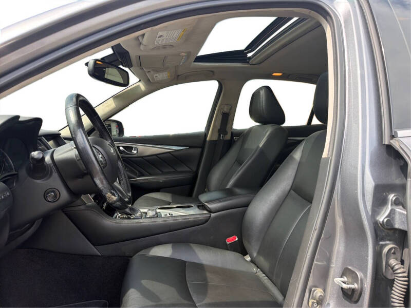 2017 Infiniti Q50