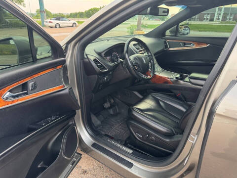 2017 Lincoln MKX Select