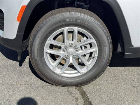 2025 Jeep Grand Cherokee Laredo X