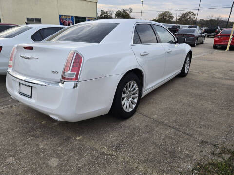 2014 Chrysler 300