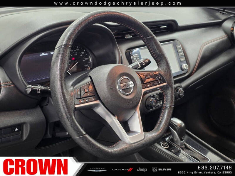 2021 Nissan Kicks SR