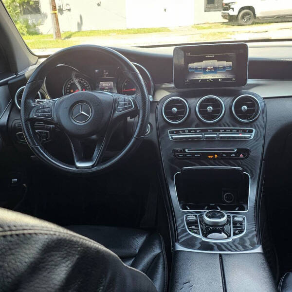 2019 Mercedes-Benz GLC GLC 300