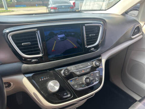2017 Chrysler Pacifica