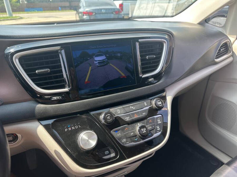 2017 Chrysler Pacifica