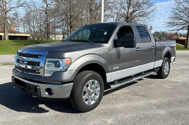 2014 Ford F-150 XLT's photo
