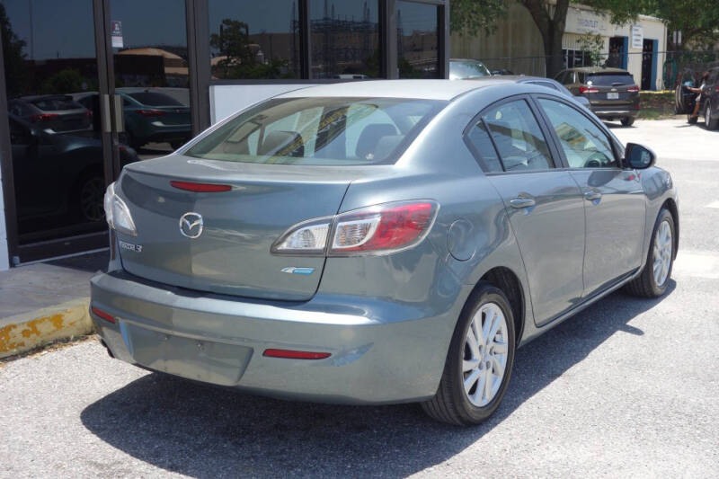 2012 Mazda MAZDA3 i Touring