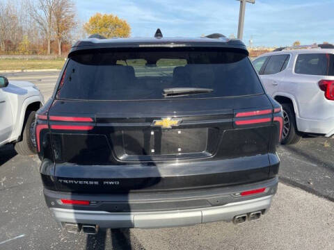 2025 Chevrolet Traverse LT