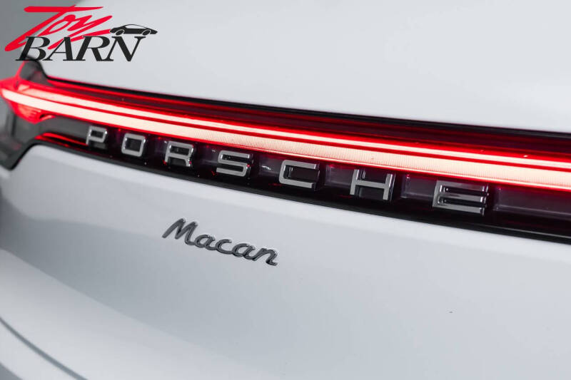 2021 Porsche Macan