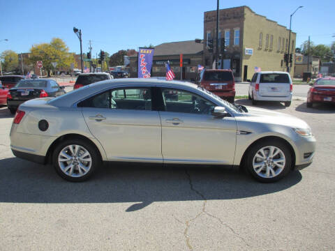 2011 Ford Taurus SEL