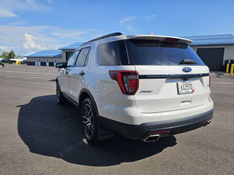 2017 Ford Explorer Sport