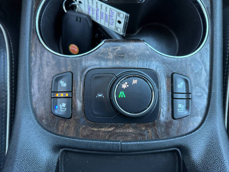 2020 GMC Acadia Denali
